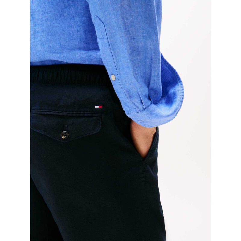 Tommy Hilfiger Harlem Linen Blend Relaxed Shorts image number 2